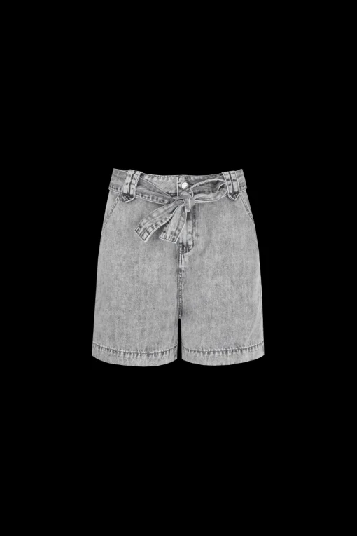 Billie short
