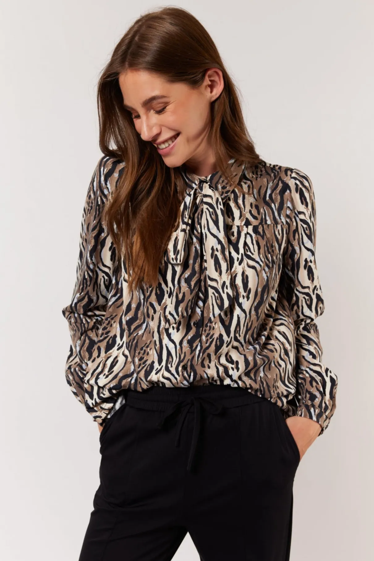 Bo blouse