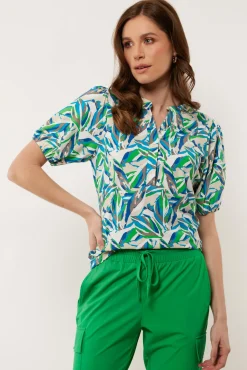 Camelia top