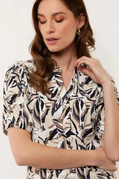 Camelia top
