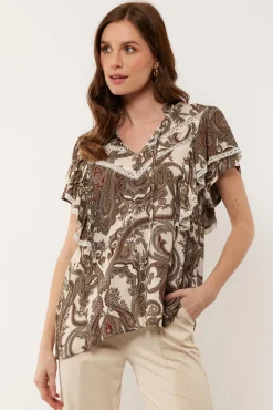 Cecile top
