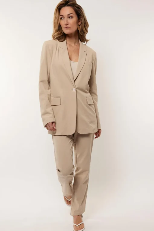 Darya blazer
