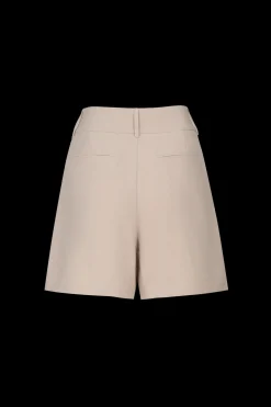 Demi short