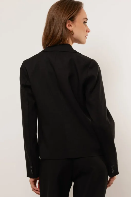 Ella blazer