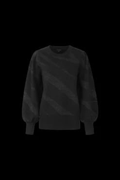 Esna knitting sweater