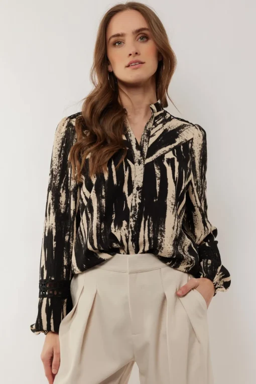 Evia blouse