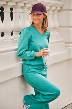Lilia sweater