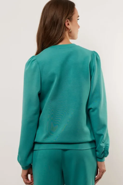 Lilia sweater