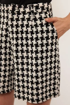 Mercy shorts