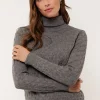 Serina knitting sweater