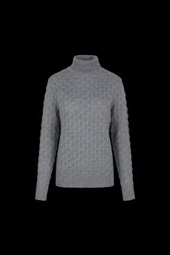 Serina knitting sweater